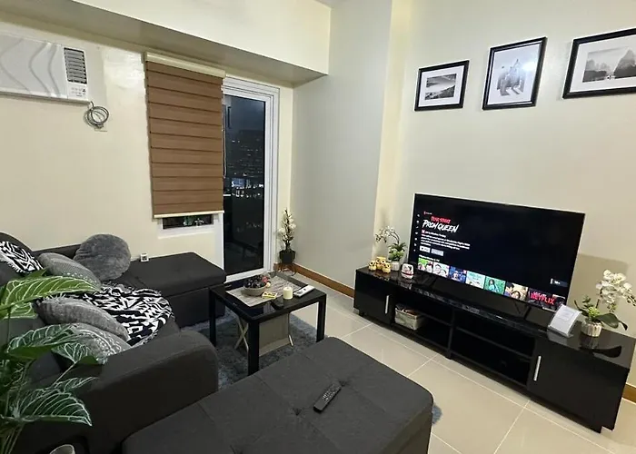 Classy Bgc View Pool Gym Sauna Apartamento