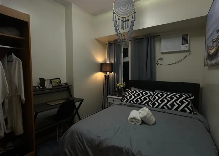 Classy Bgc View Pool Gym Sauna Apartamento *