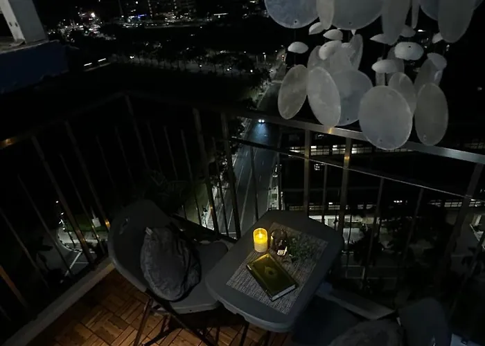 Apartamento Classy Bgc View Pool Gym Sauna *
