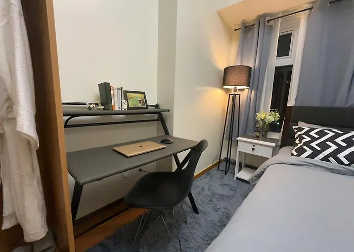 Apartamento Classy Bgc View Pool Gym Sauna Manila
